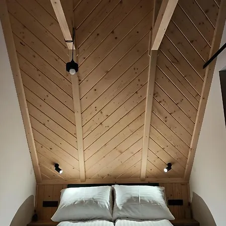 M - Caloroczny Komfortowy Z Kominkiem, Duzym Ogrodem, Miejscem Na Ognisko, Dla 8 Osob زاكوباني